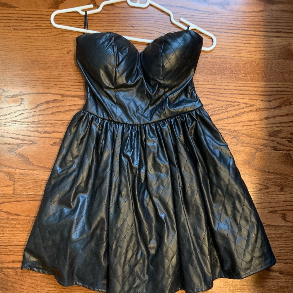 Akira leather dress size s